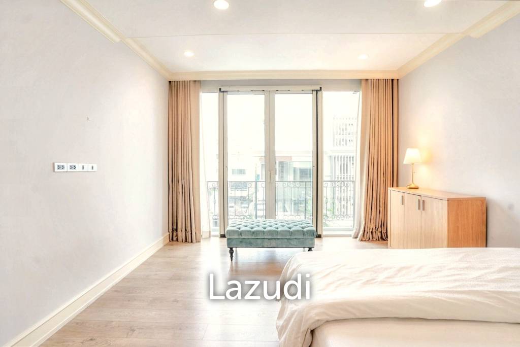 3 Bedroom 4 Bathroom 400 SQ.M 349 Residence