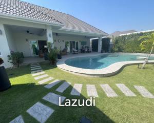 Smart Hamlet: Very young pool villa with 3 bedrooms and 2 bathrooms