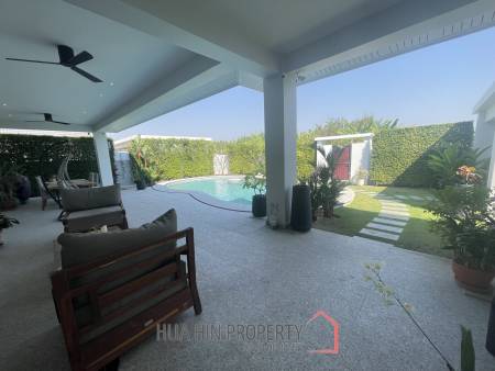 Smart Hamlet: Very young pool villa with 3 bedrooms and 2 bathrooms