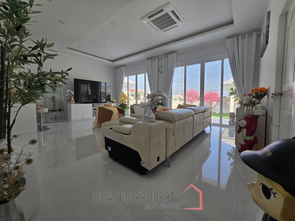 2 Bedroom Villa in Nice Breeze By The Sea Cha Am