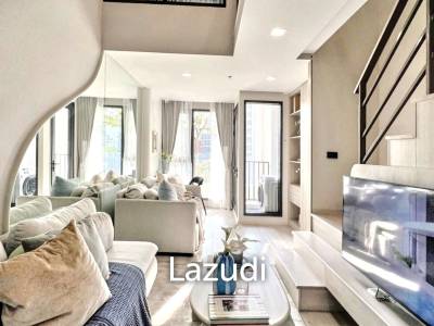2 Beds Ultra Luxury Duplex Condo in Chatuchak