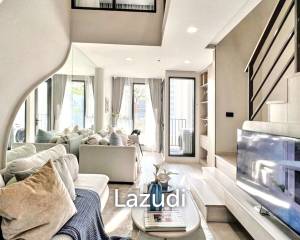2 Beds Ultra Luxury Duplex Condo in Chatuchak