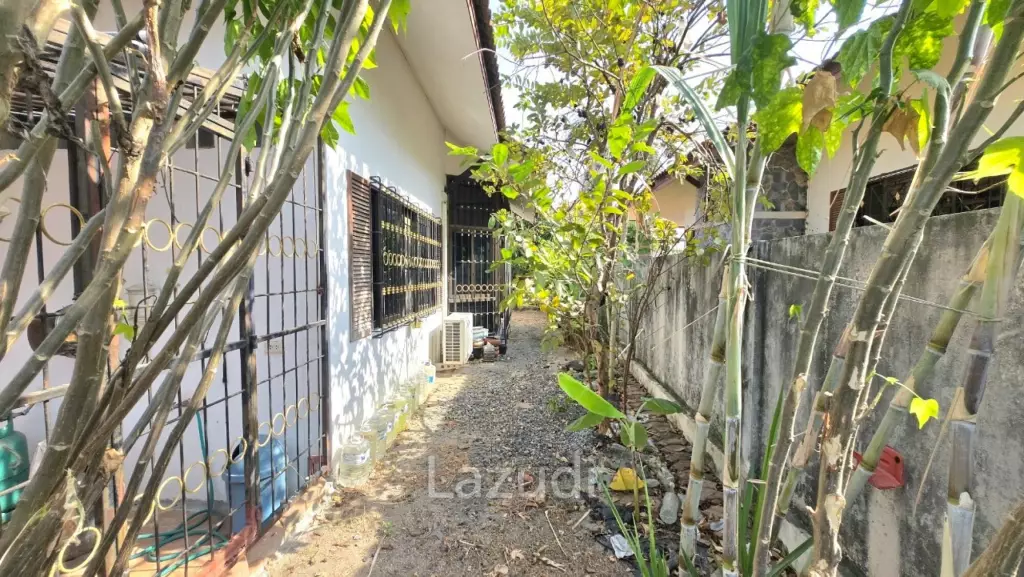 3 Beds 2 Baths 150 SQ.M. Nern Plub Wan Village 3