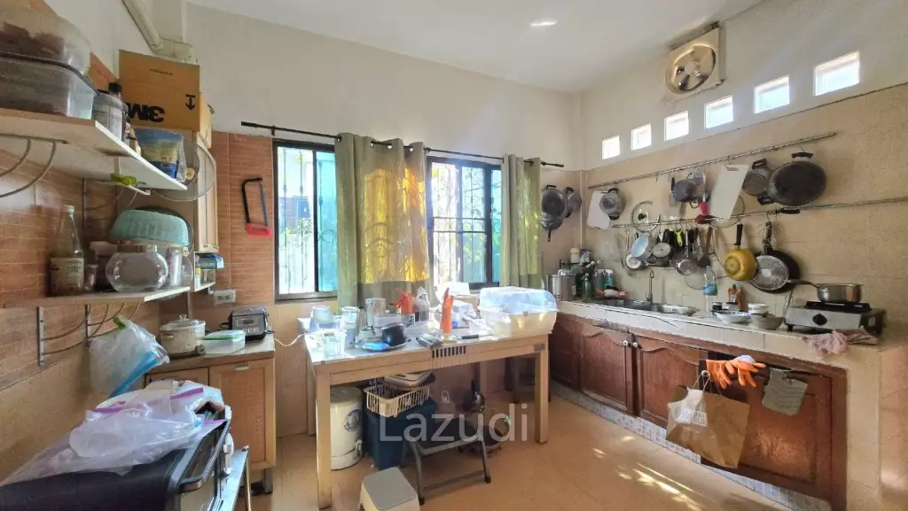 3 Beds 2 Baths 150 SQ.M. Nern Plub Wan Village 3