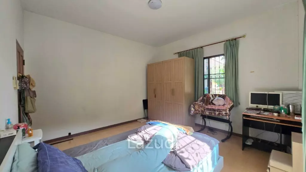 3 Beds 2 Baths 150 SQ.M. Nern Plub Wan Village 3