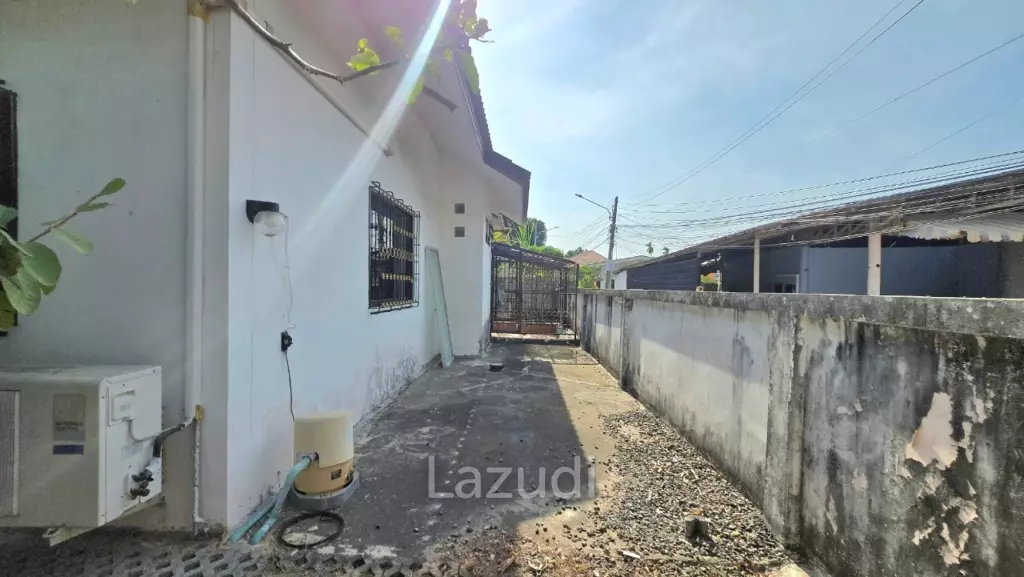 3 Beds 2 Baths 150 SQ.M. Nern Plub Wan Village 3