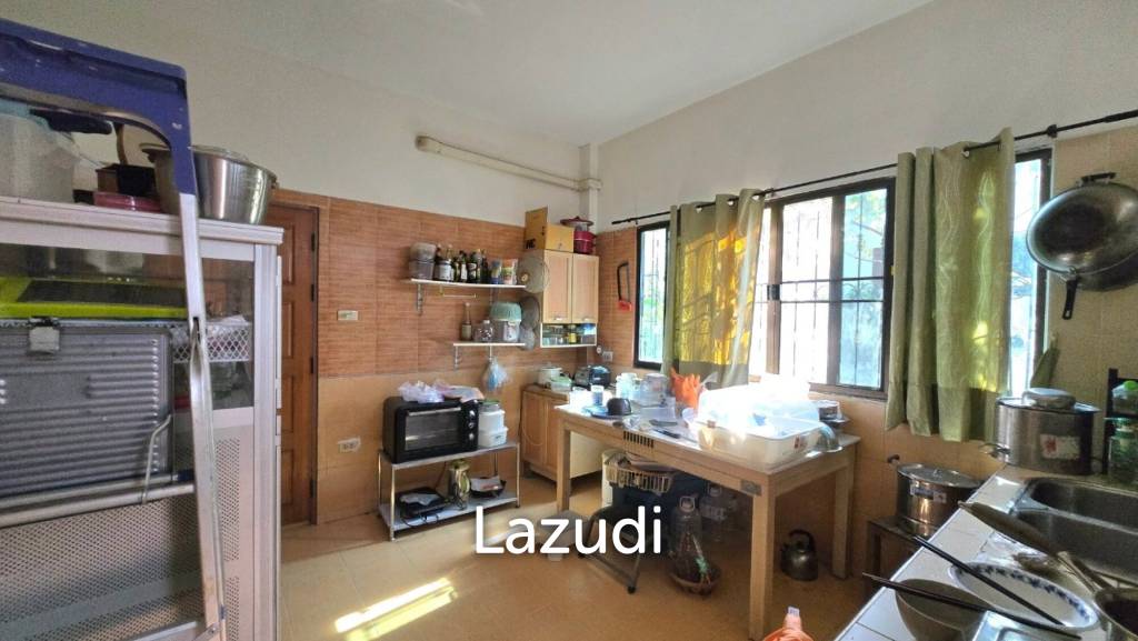 3 Beds 2 Baths 150 SQ.M. Nern Plub Wan Village 3