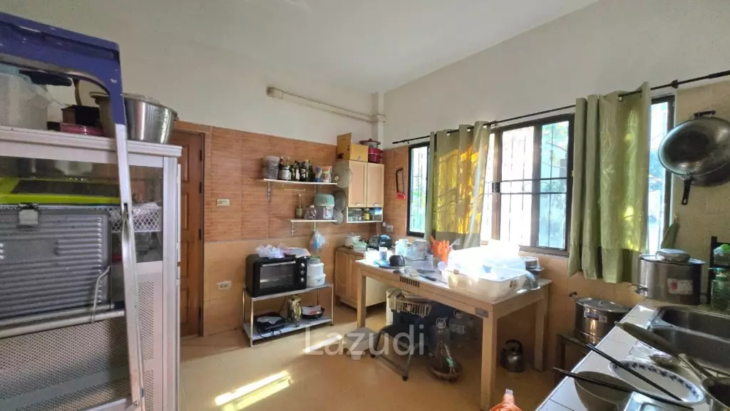 3 Beds 2 Baths 150 SQ.M. Nern Plub Wan Village 3