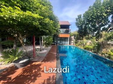 5 Bed 5 Bath Villa For Sale
