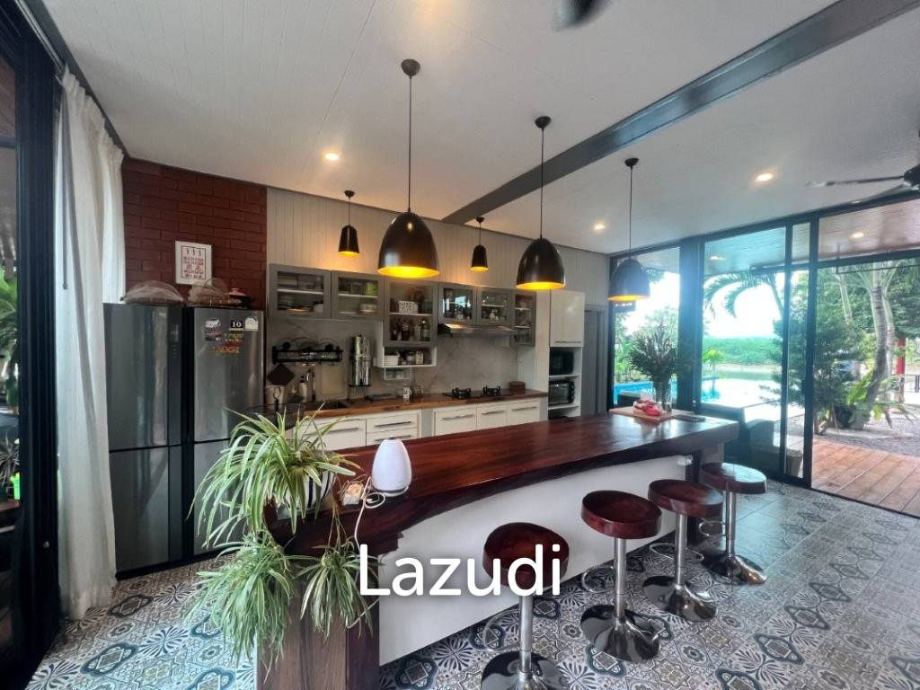 520 ตร.ม 5 เตียง 5 อาบน้ำ วิลล่า For ขาย