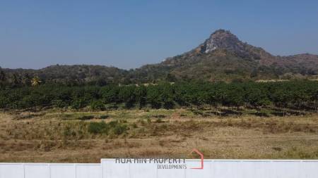 Exclusive Luxury Villa on Large Land Plot with Amazing Mountain Views