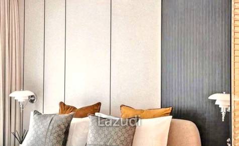 1 Bed 1 Bath 54 SQ.M The Strand Thonglor