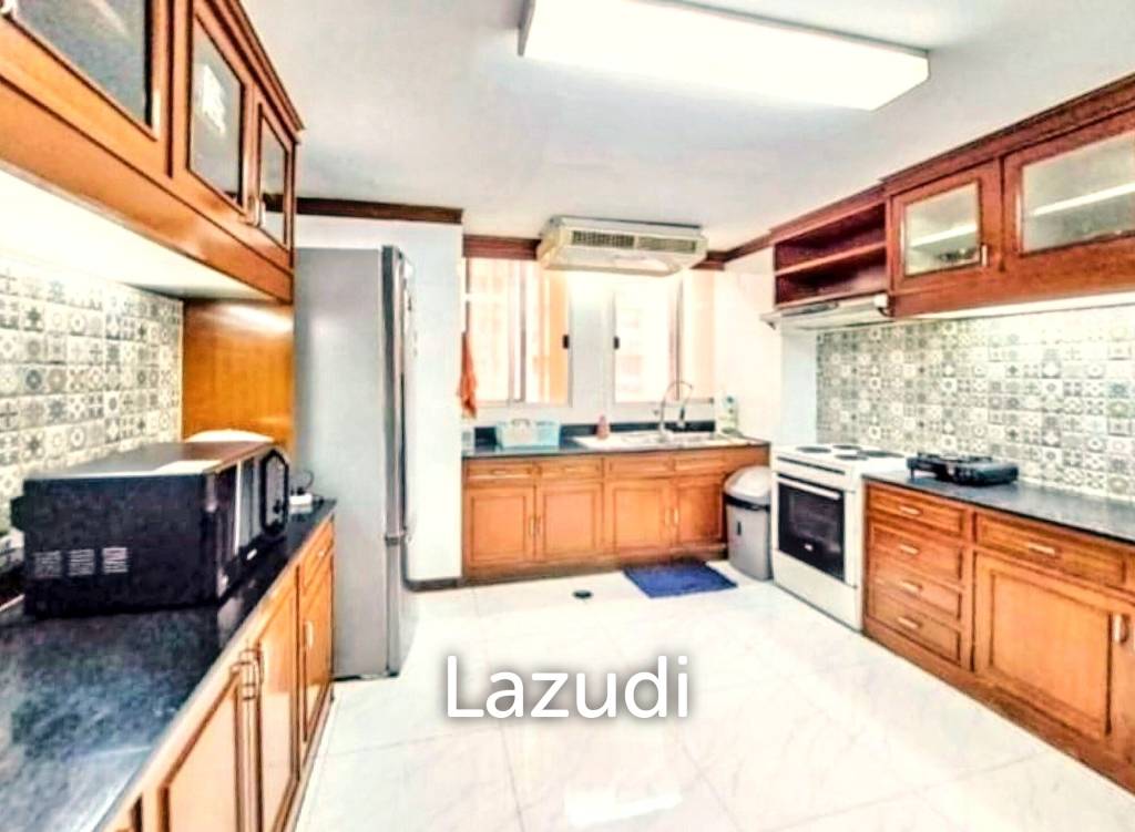 4 Bed 3 Bath 252 SQ.M Tai Ping Towers
