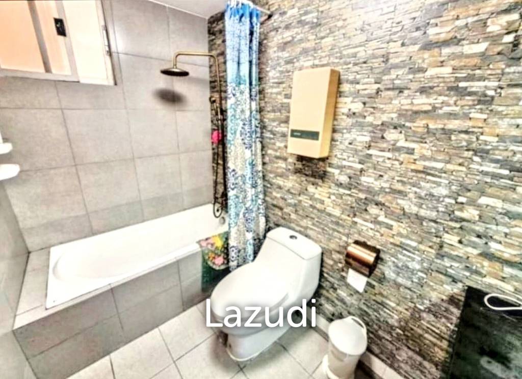 4 Bed 3 Bath 252 SQ.M Tai Ping Towers