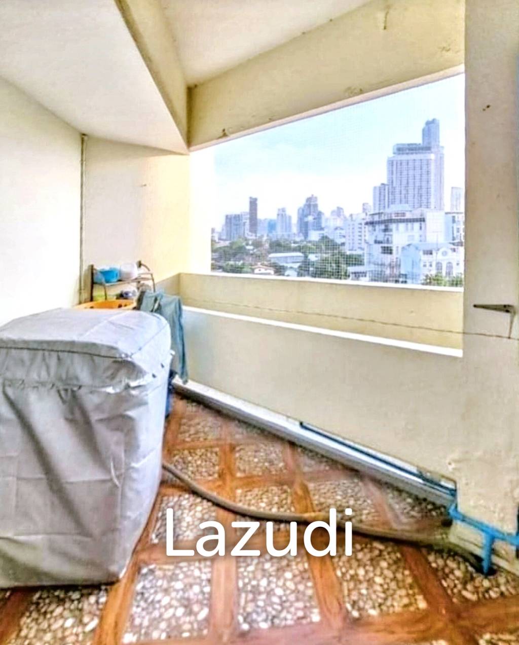 4 Bed 3 Bath 252 SQ.M Tai Ping Towers