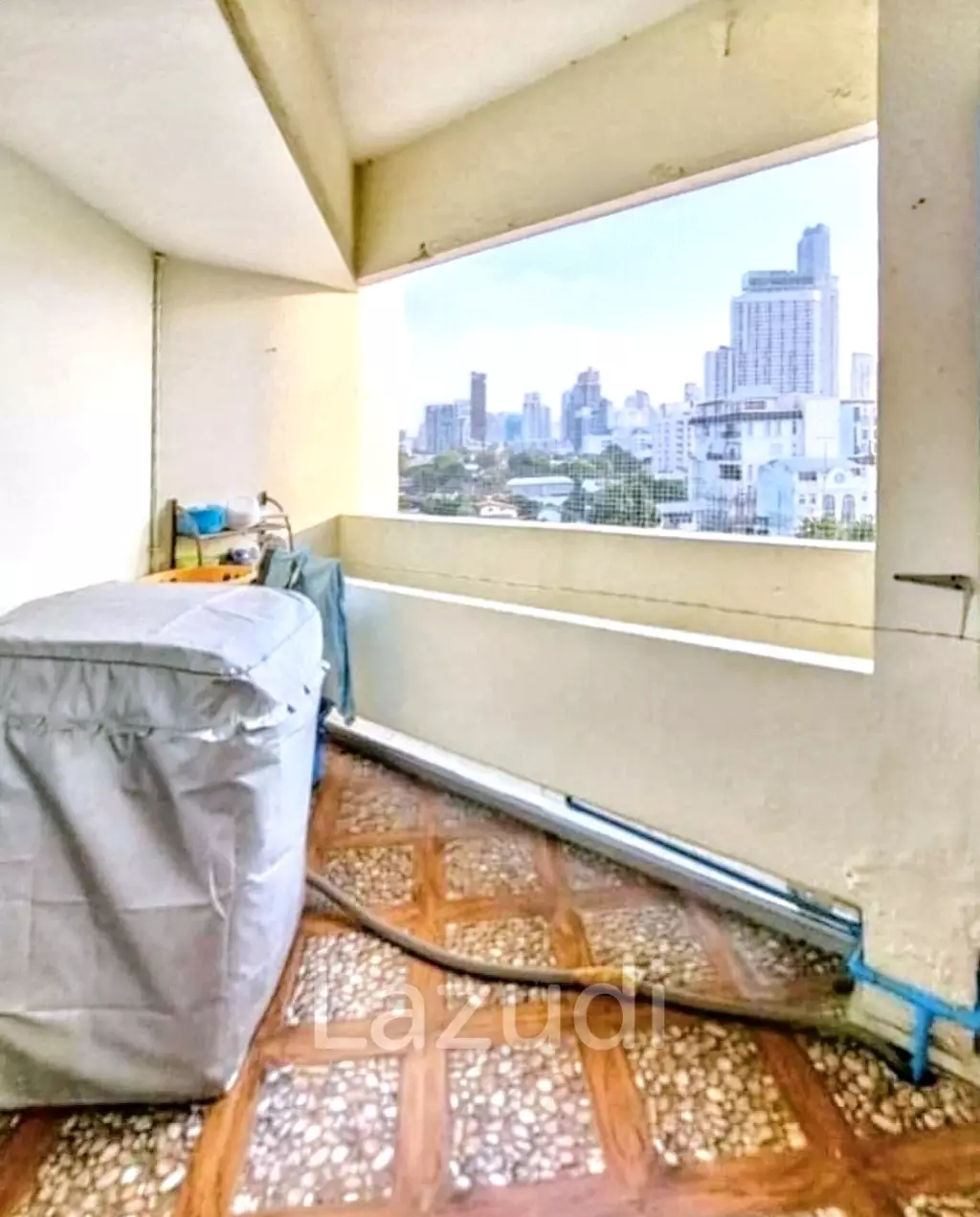 4 Bed 3 Bath 252 SQ.M Tai Ping Towers