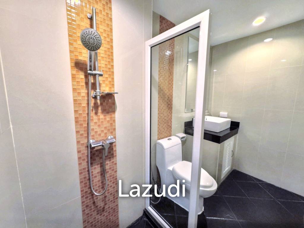 Studio 1 Bath 42 SQ.M. New Nordic VIP Suites 3