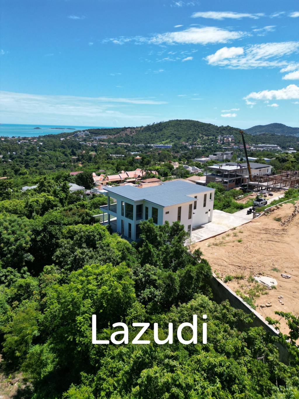 5-Bedroom Villa with Stunning Sea Views in Bophut Hills, Koh Samui