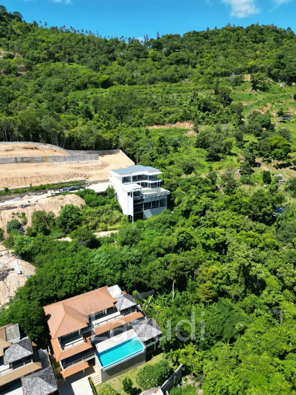 5-Bedroom Villa with Stunning Sea Views in Bophut Hills, Koh Samui