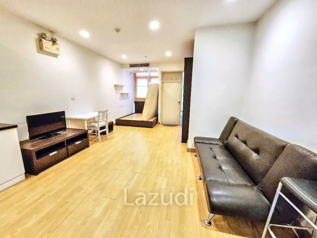 1 Bedroom 1 Bathroom 40 SQ.M Nusasiri Grand