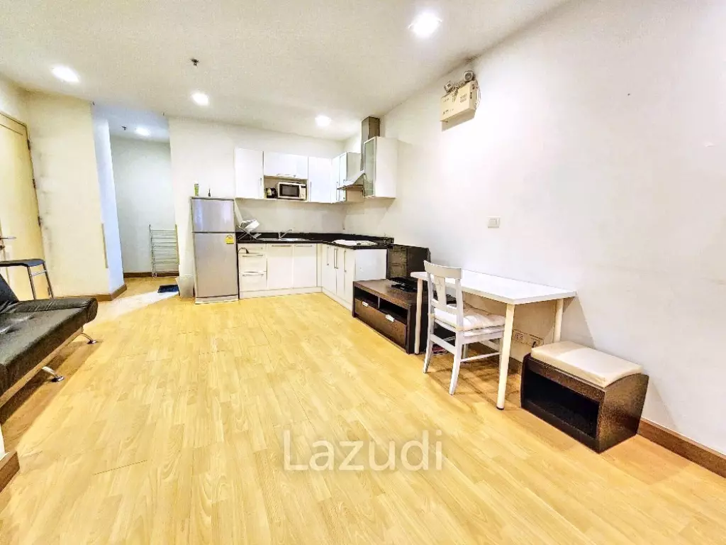 1 Bedroom 1 Bathroom 40 SQ.M Nusasiri Grand