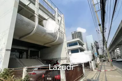 Multi-Purpose 3-Story Building for Rent Near BTS Bearing