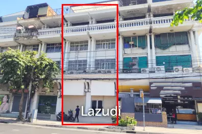 4-Story Building for Rent – Sathorn/Chong Nonsi
