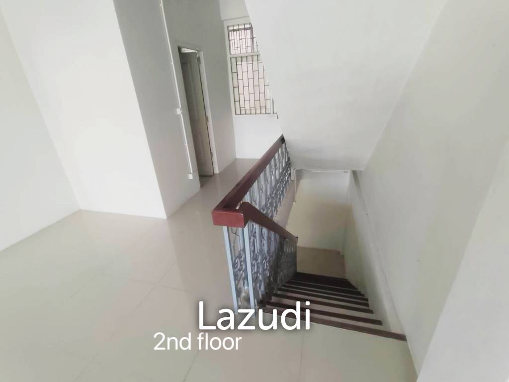 4-Story Building for Rent – Sathorn/Chong Nonsi