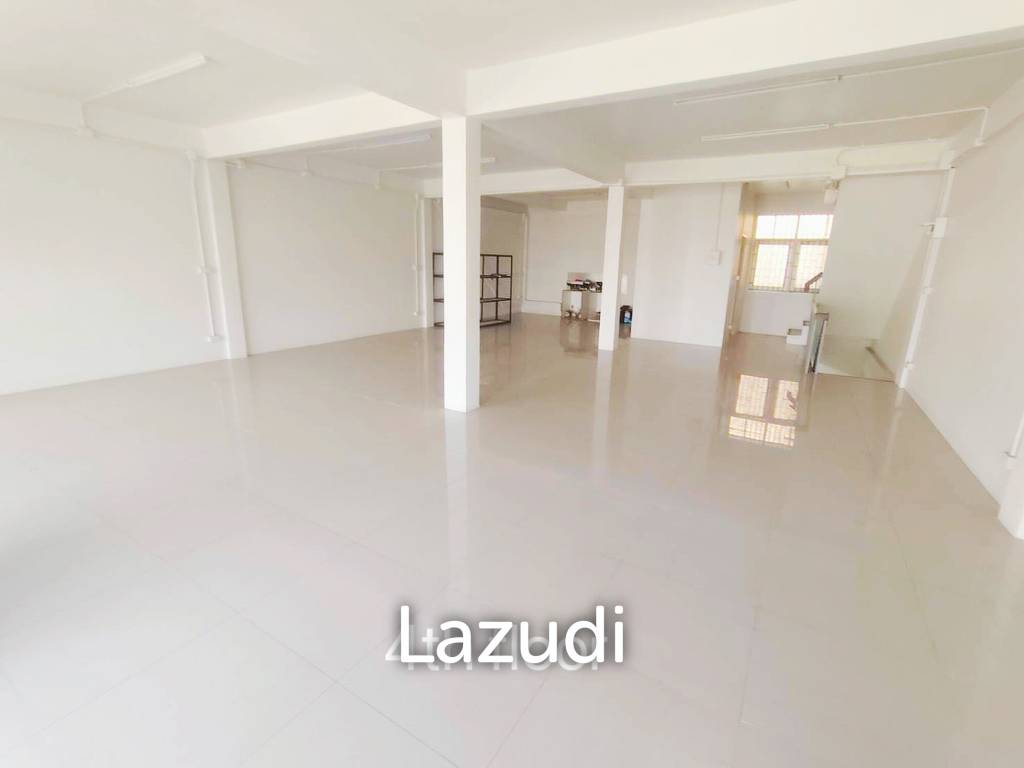 4-Story Building for Rent – Sathorn/Chong Nonsi