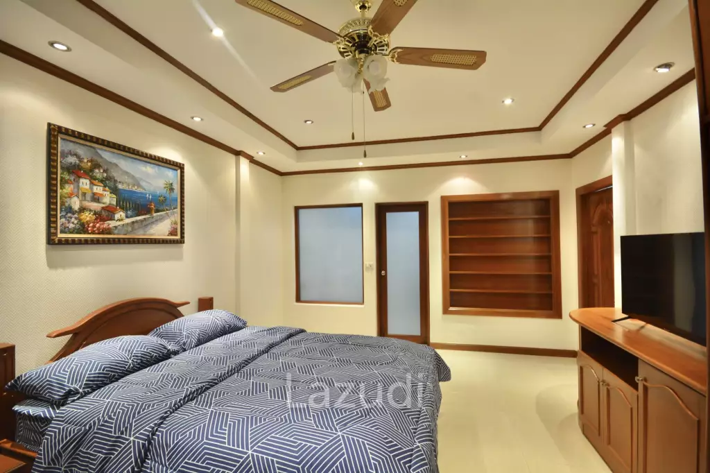 1 Bed  1 Bath 108 SQ.M. Baan Suan Lalana Condominium