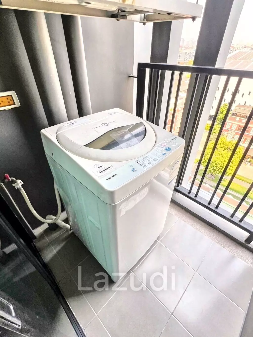 1 Bed 1 Bath 26 SQ.M The Base Park East Sukhumvit 77