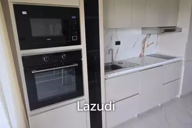 1-Bed Sea View Apartment at Beachside Luxury Residence