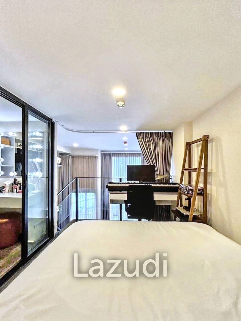 1 Bed 1 Bath 37 SQ.M KnightsBridge Space Ratchayothin