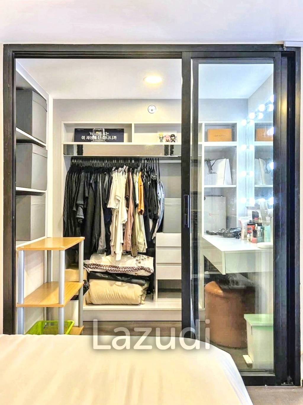 1 Bed 1 Bath 37 SQ.M KnightsBridge Space Ratchayothin
