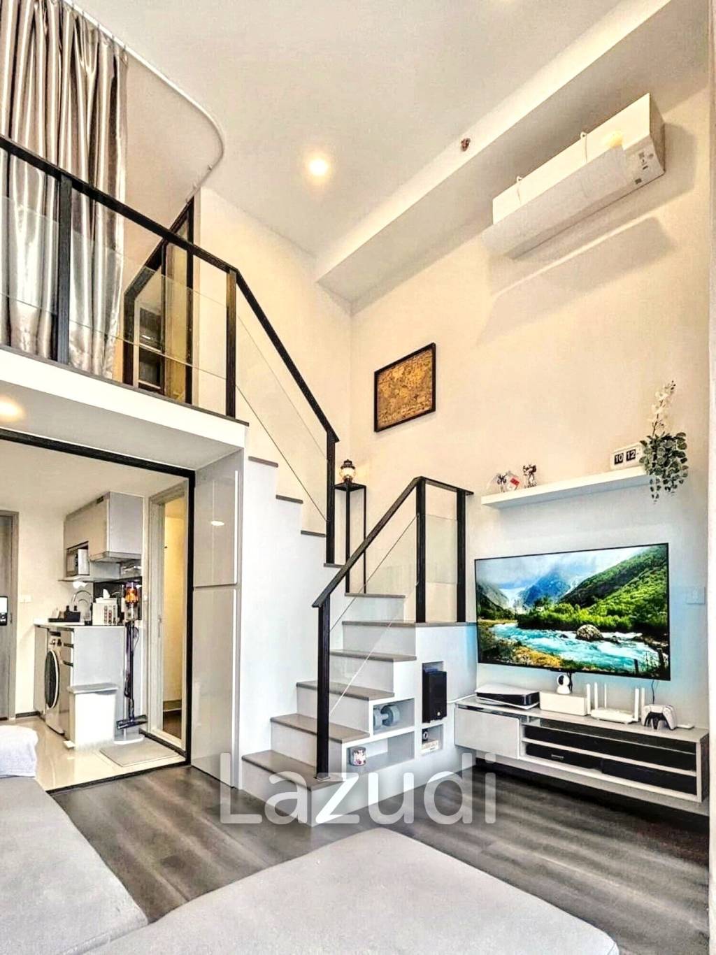 1 Bed 1 Bath 37 SQ.M KnightsBridge Space Ratchayothin