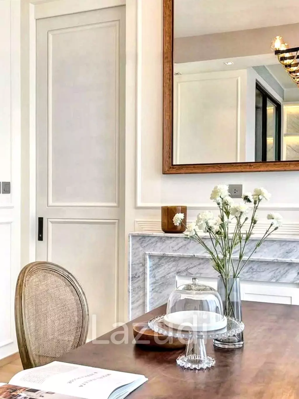 2 Bedroom 2 Bathroom 86 SQ.M  28 Chidlom
