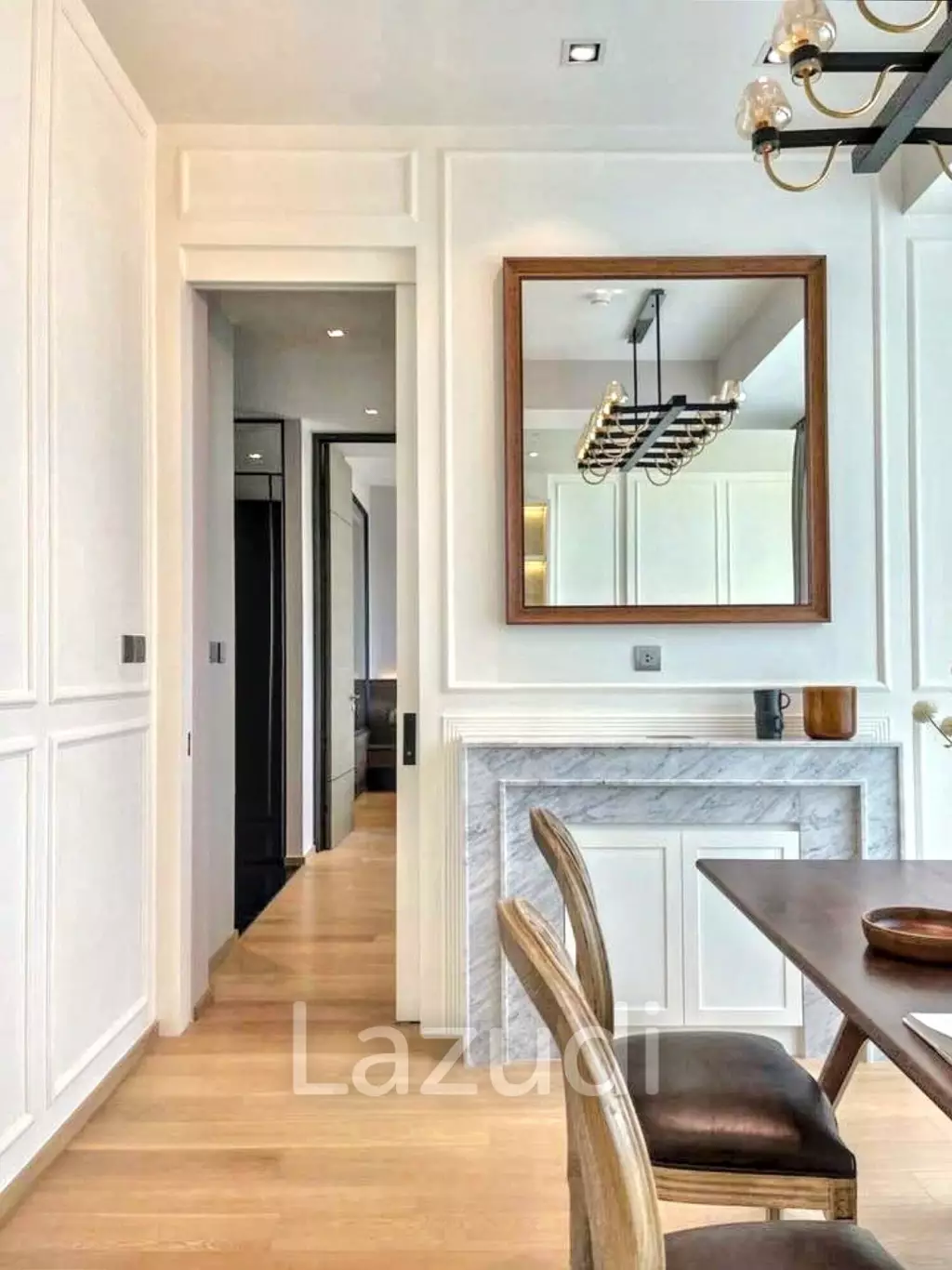 2 Bedroom 2 Bathroom 86 SQ.M  28 Chidlom