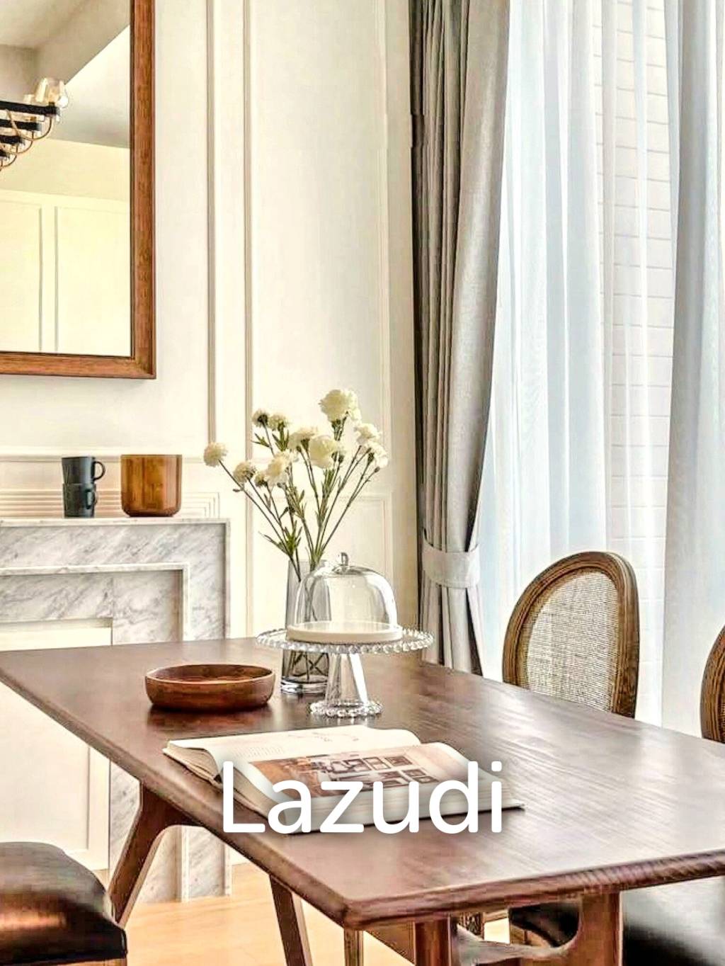 2 Bedroom 2 Bathroom 86 SQ.M  28 Chidlom