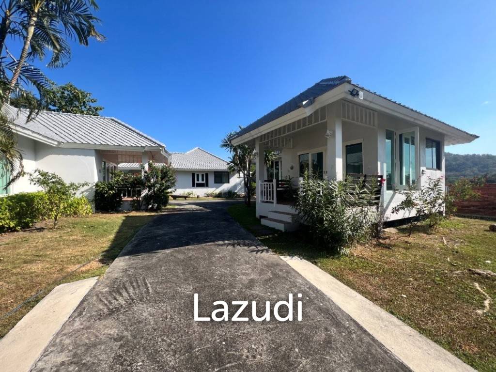 PALM HILLS HOMES : 4 Bed Pool Villa With Guest Villas On Golf Course with Lifetime Golf Membership