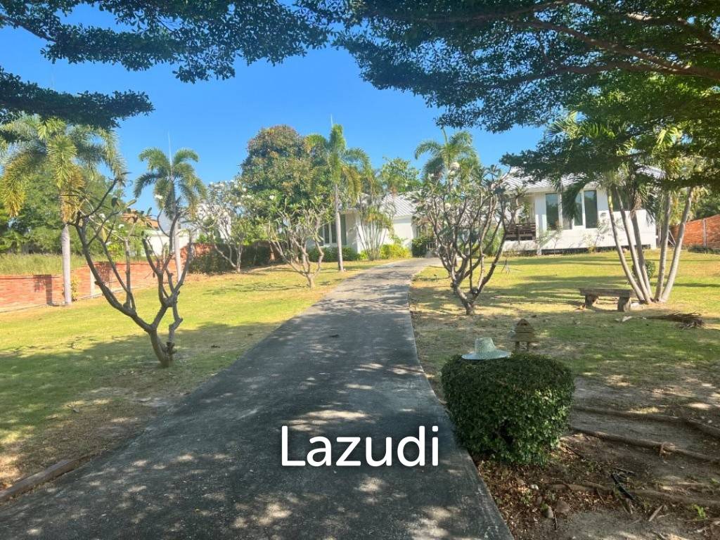 PALM HILLS HOMES : 4 Bed Pool Villa With Guest Villas On Golf Course with Lifetime Golf Membership