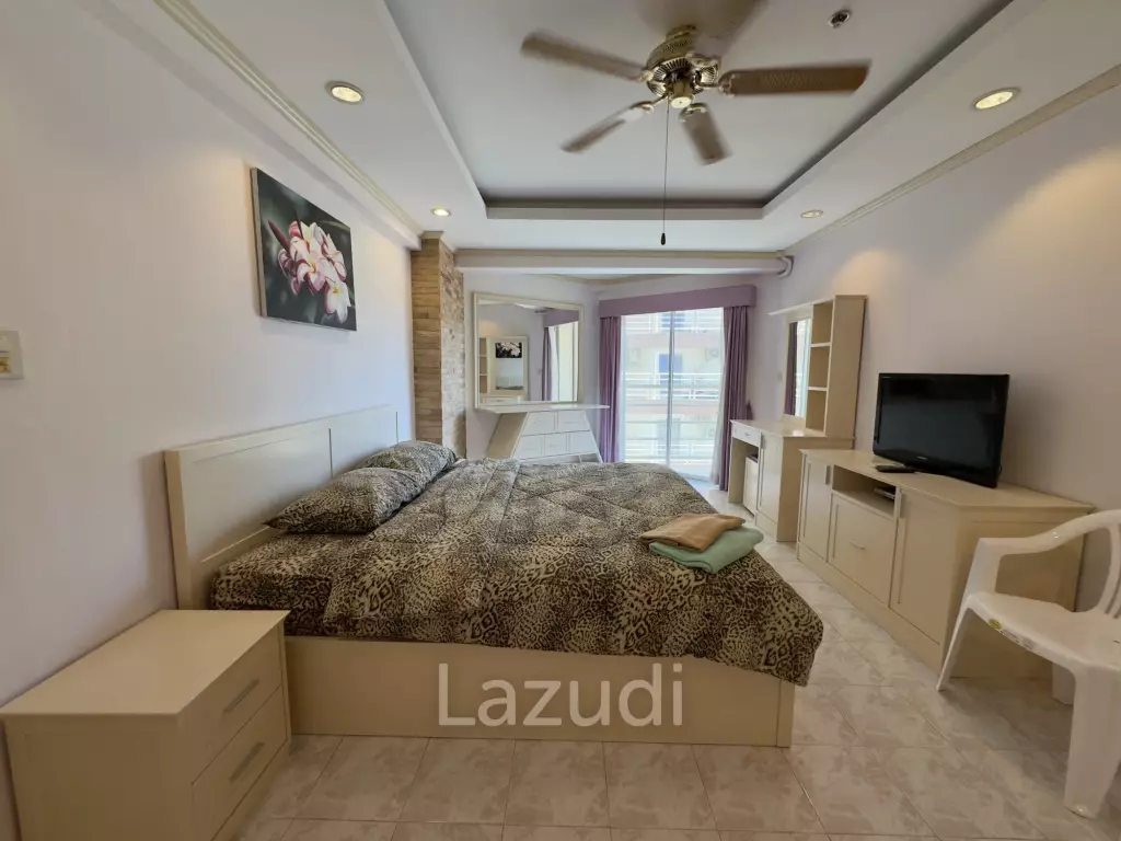 1 Bed 2 Baths 60 SQ.M. Jomtien Beach Condominium
