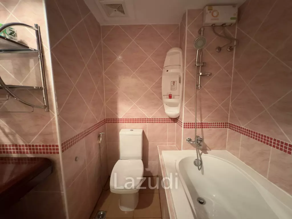 1 Bed 2 Baths 60 SQ.M. Jomtien Beach Condominium