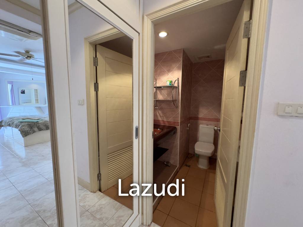 1 Bed 2 Baths 60 SQ.M. Jomtien Beach Condominium