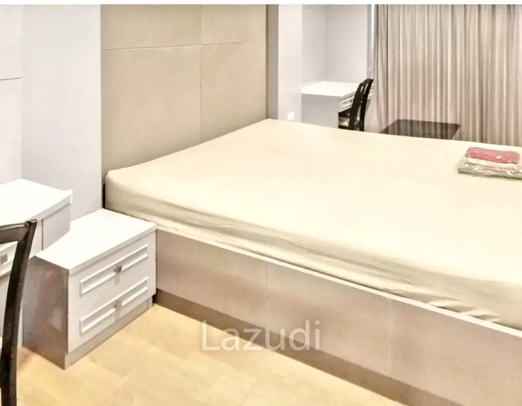 1 Bedroom 1 Bathroom 68 SQ.M State Tower
