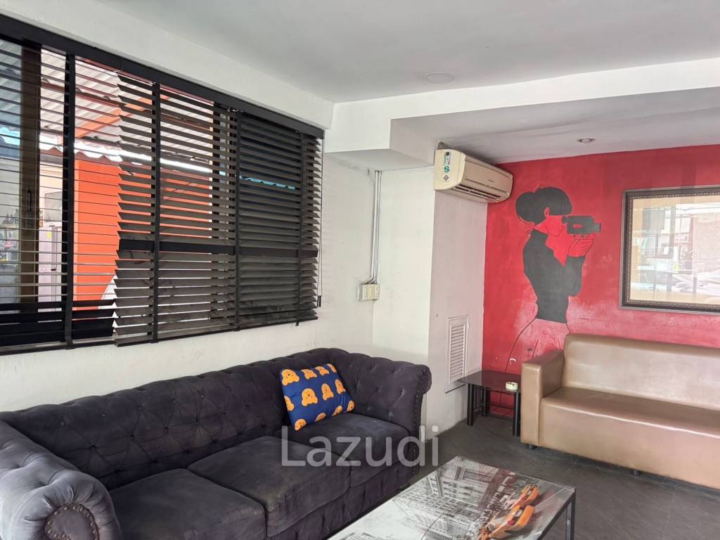 Hotel With Bar for Sale in South Pattaya