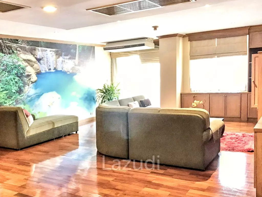3 Bedroom 2 Bathroom 180 SQ.M Las Colinas
