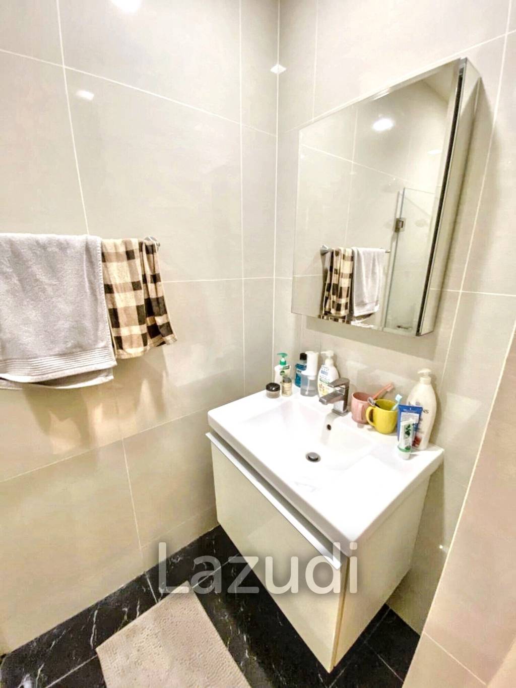 1 Bed 1 Bath 29 SQ.M Park Origin Phromphong
