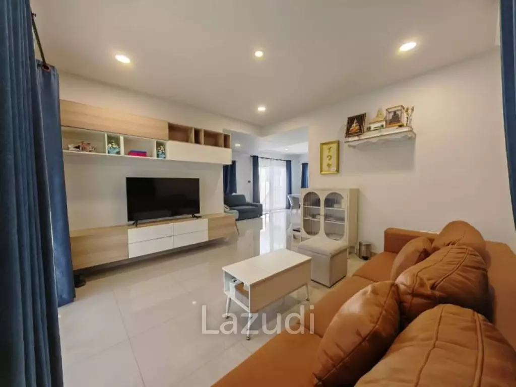4 Beds 3 Baths 220 SQ.M. Life in The Garden Rong-Po