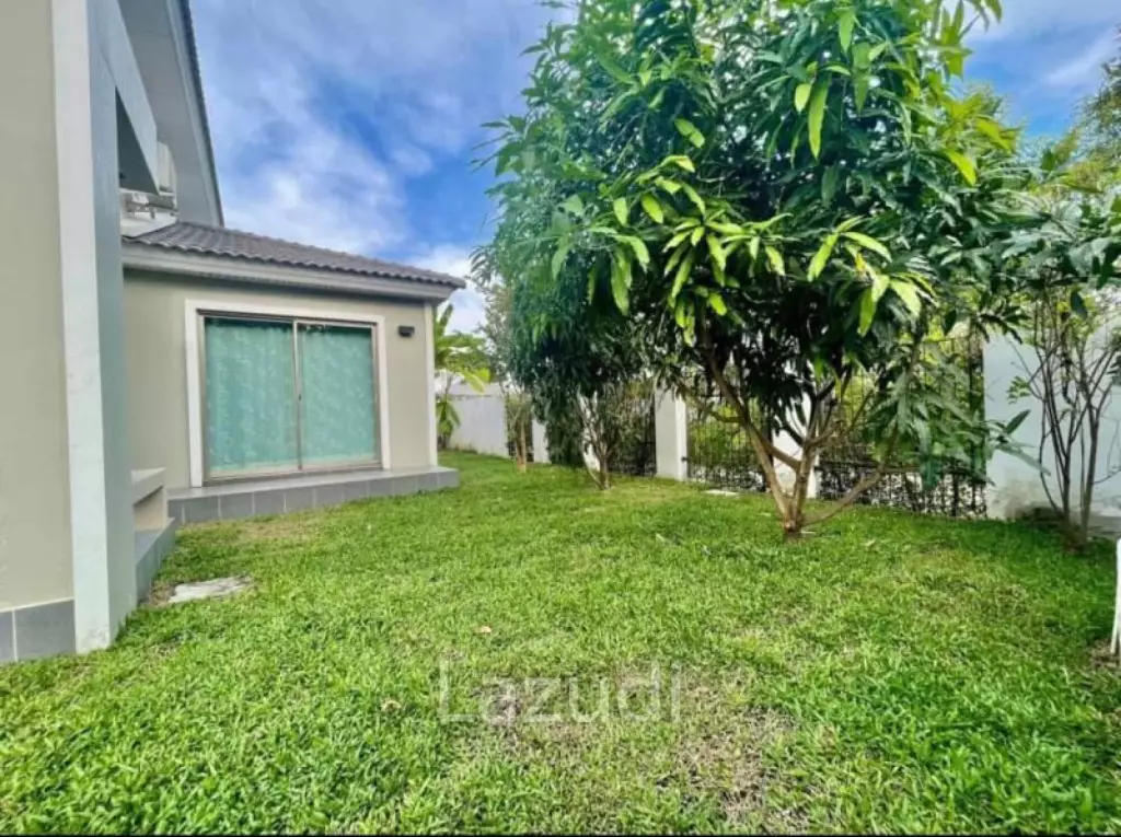 4 Beds 3 Baths 220 SQ.M. Life in The Garden Rong-Po