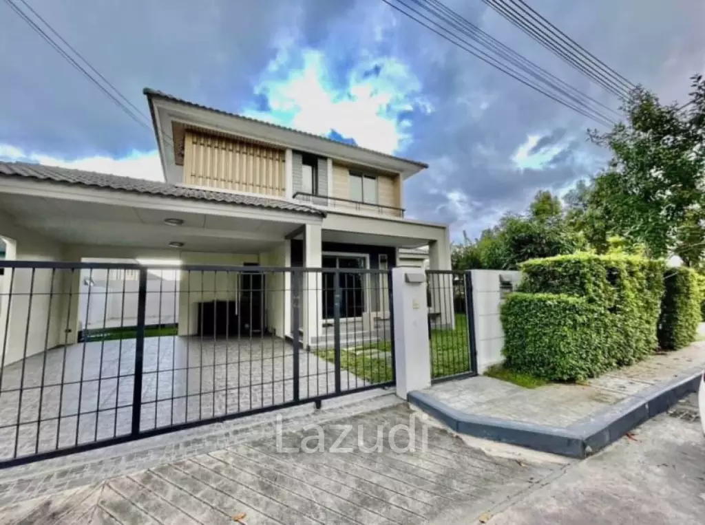 4 Beds 3 Baths 220 SQ.M. Life in The Garden Rong-Po